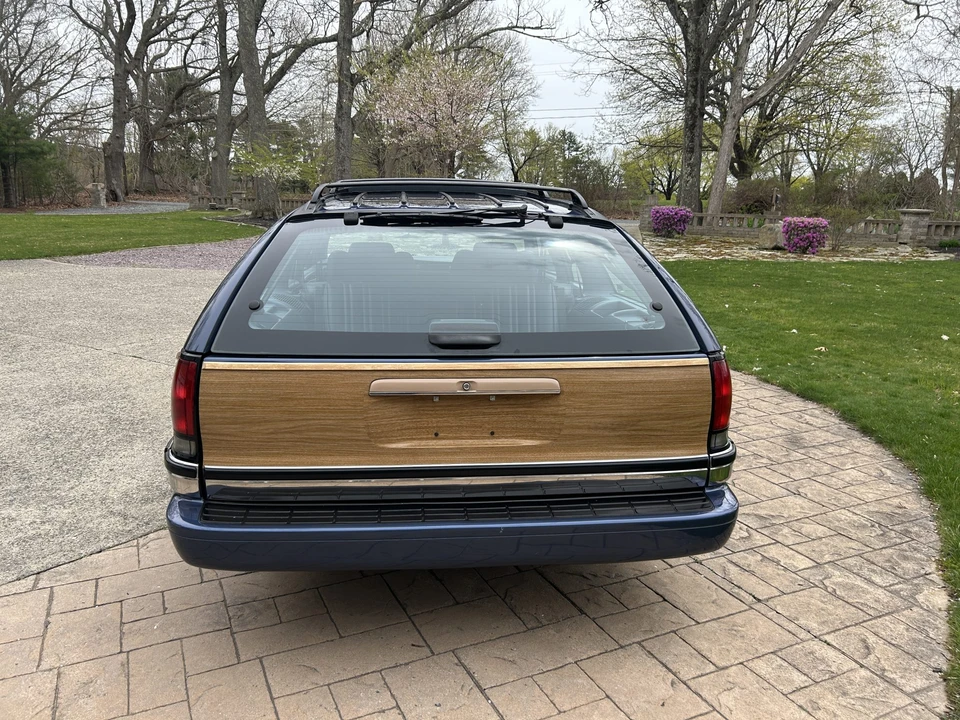 1996 Buick Roadmaster - Image 6 of 31