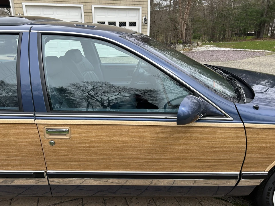 1996 Buick Roadmaster - Image 23 of 31