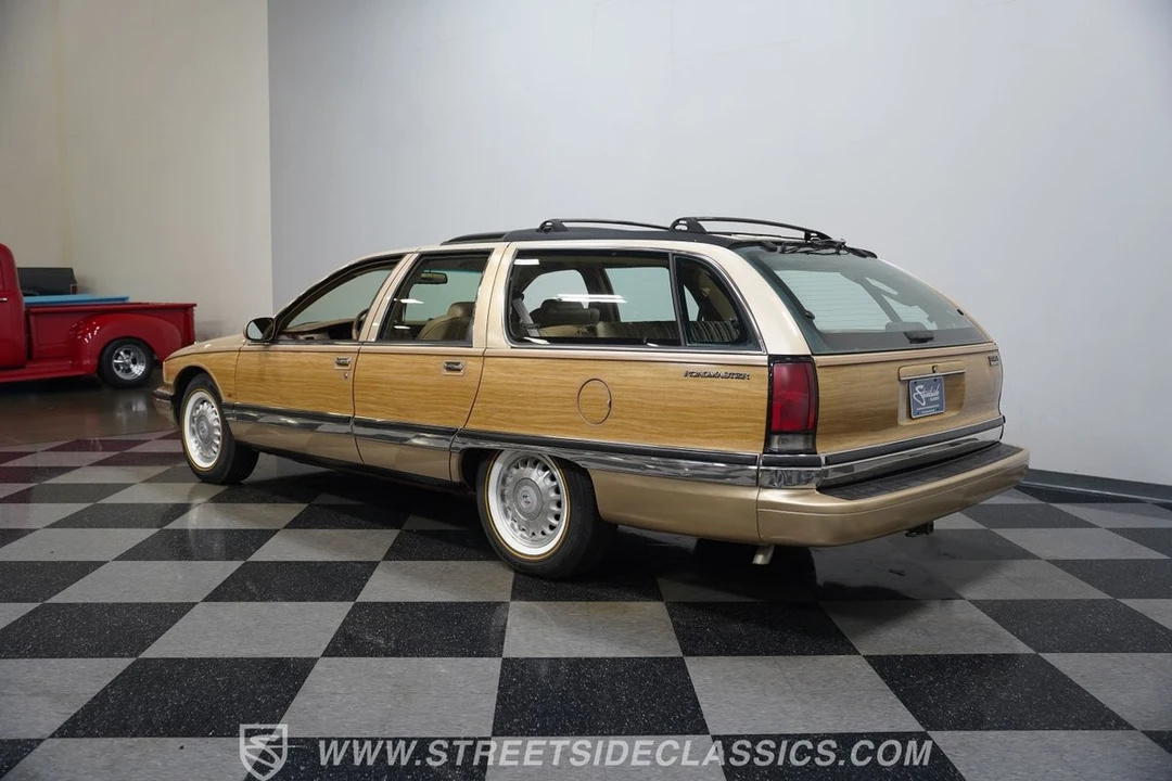 1996 Buick Roadmaster - Image 11 of 31