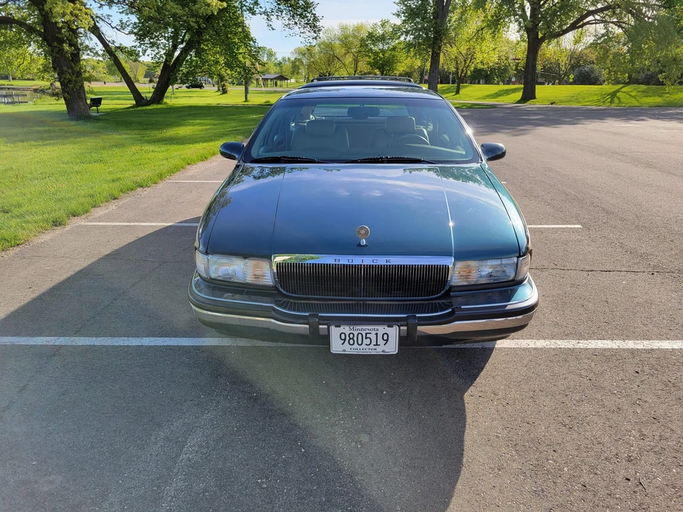 1996 Buick Roadmaster - Image 20 of 31