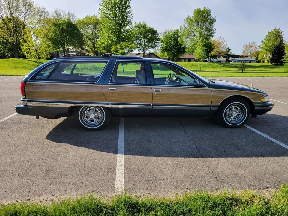 1996 Buick Roadmaster - Image 15 of 31