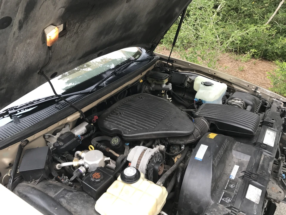 1996 Buick Roadmaster - Image 18 of 31