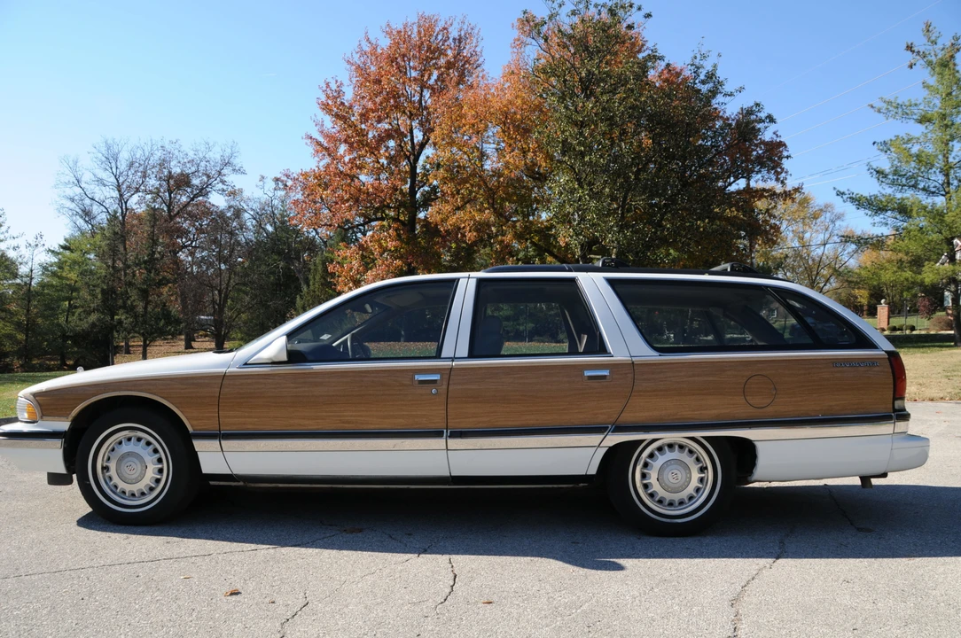 1996 Buick Roadmaster - Image 6 of 31