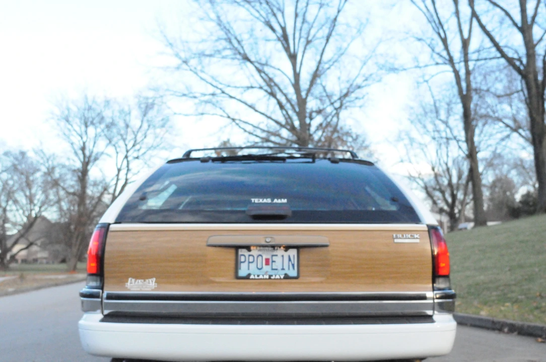 1996 Buick Roadmaster - Image 22 of 31