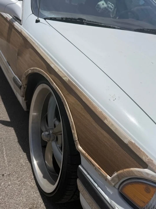 1996 Buick Roadmaster - Image 5 of 5