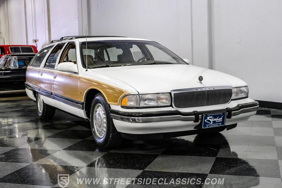 1996 Buick Roadmaster - Image 15 of 31