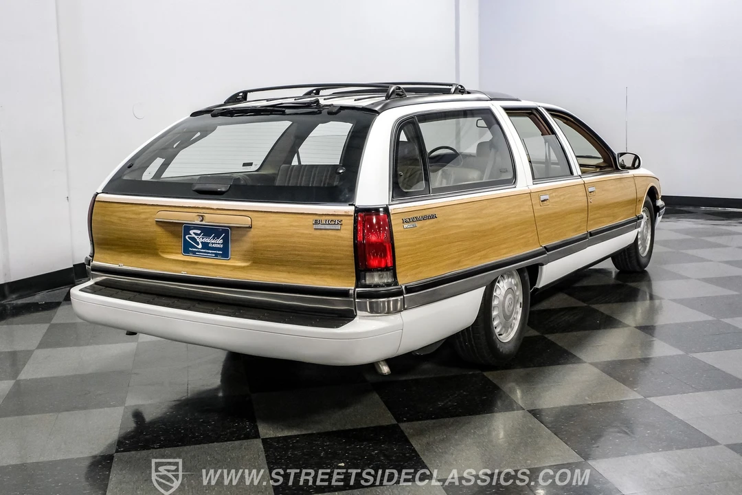 1996 Buick Roadmaster - Image 19 of 31