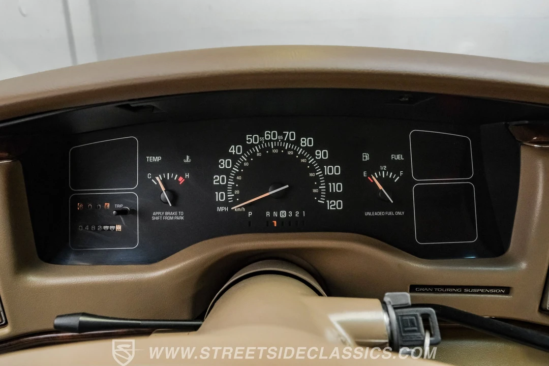 1996 Buick Roadmaster - Image 29 of 31