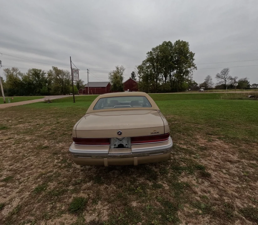 1996 Buick Roadmaster - Image 6 of 21
