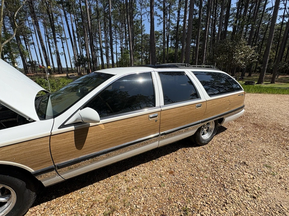 1996 Buick Roadmaster - Image 6 of 11