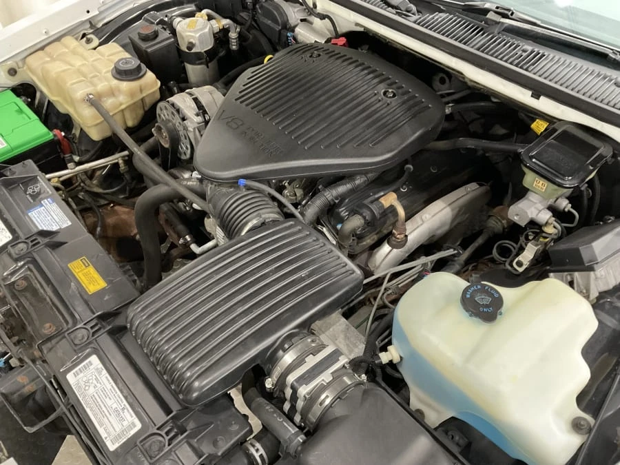 1996 Buick Roadmaster - Image 10 of 11