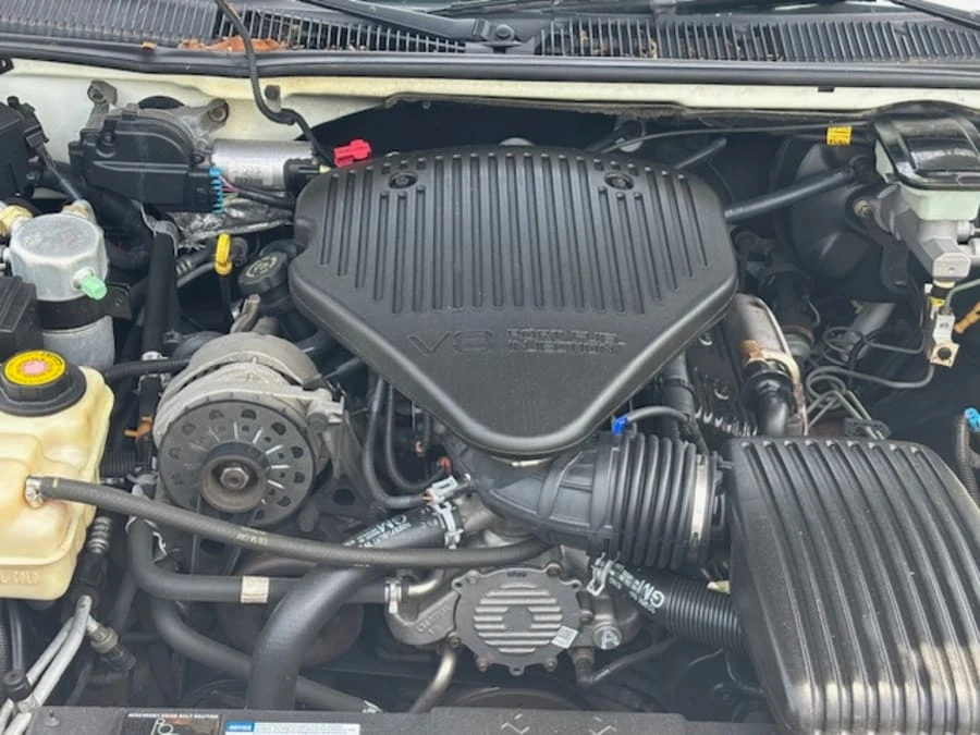 1996 Buick Roadmaster - Image 17 of 21