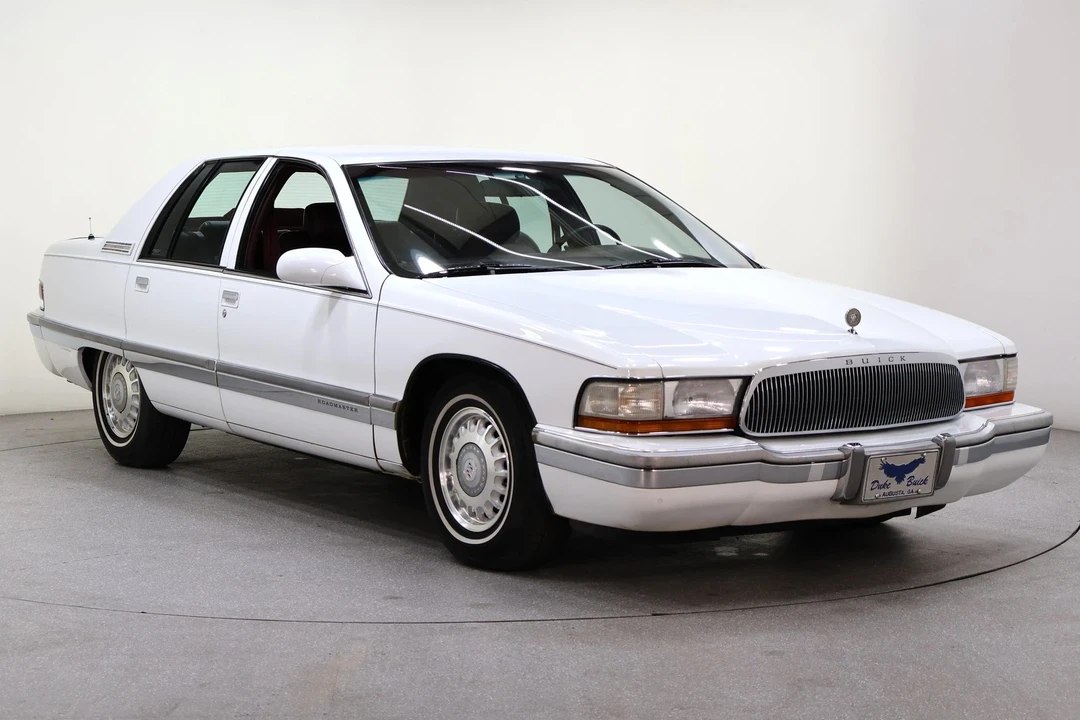 1996 Buick Roadmaster - Image 7 of 21