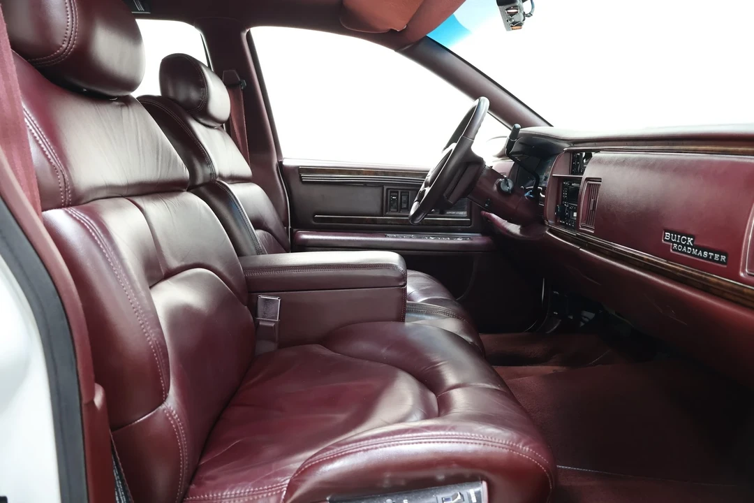 1996 Buick Roadmaster - Image 19 of 21