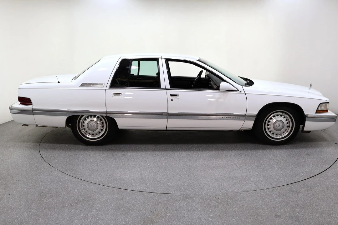 1996 Buick Roadmaster - Image 6 of 21