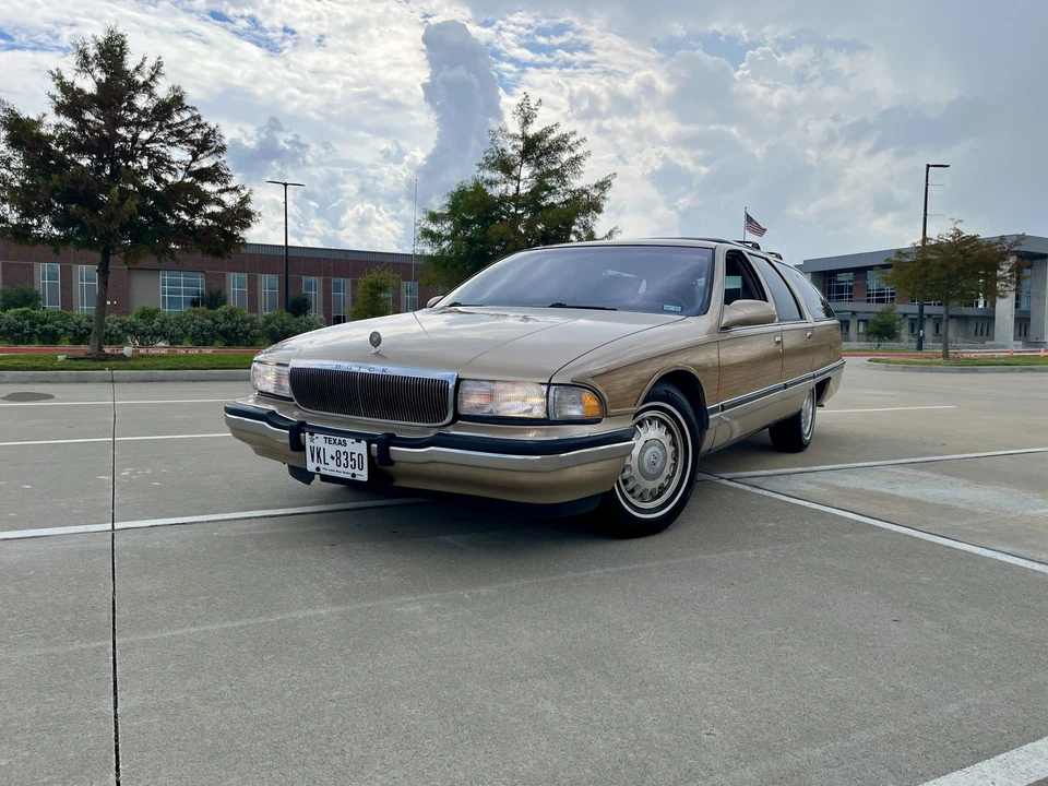 1996 Buick Roadmaster - Image 5 of 31