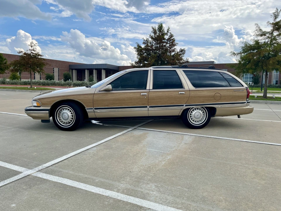 1996 Buick Roadmaster - Image 15 of 31