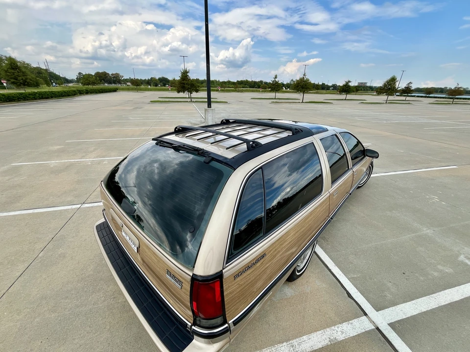 1996 Buick Roadmaster - Image 12 of 31