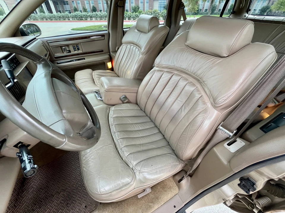 1996 Buick Roadmaster - Image 31 of 31
