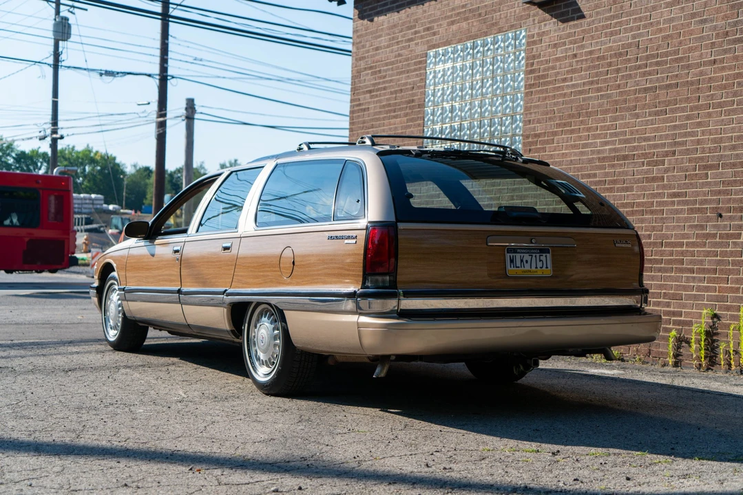 1996 Buick Roadmaster - Image 22 of 31
