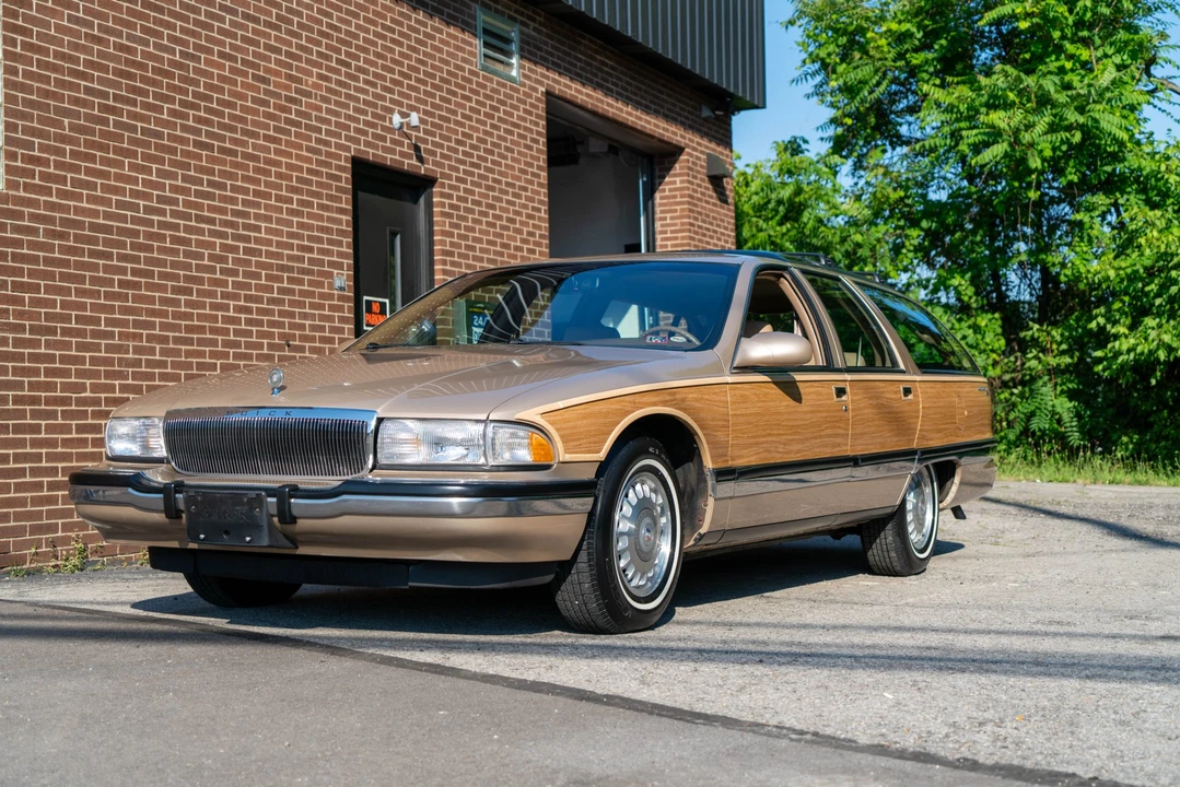 1996 Buick Roadmaster - Image 11 of 31