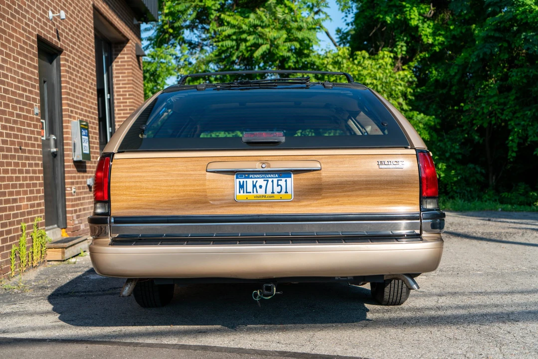 1996 Buick Roadmaster - Image 31 of 31