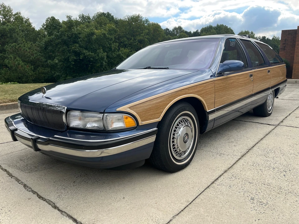 1996 Buick Roadmaster - Image 13 of 31