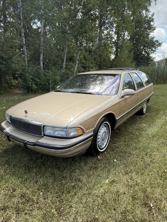 1996 Buick Roadmaster - Image 6 of 31