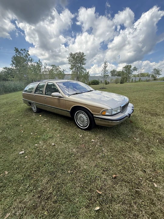 1996 Buick Roadmaster - Image 19 of 31