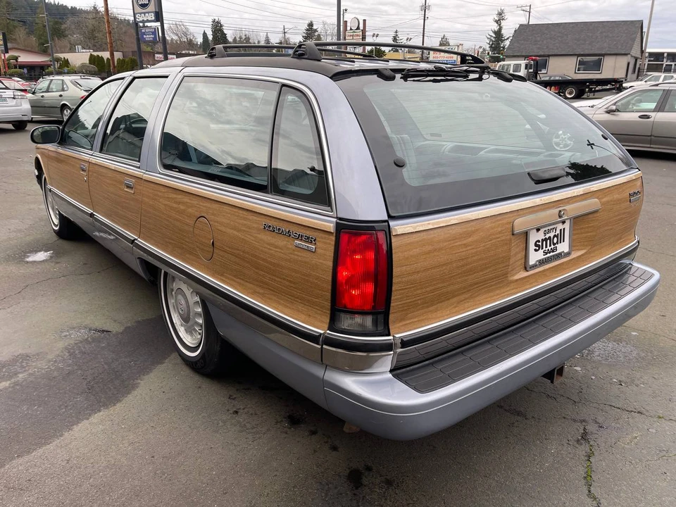 1996 Buick Roadmaster - Image 8 of 31