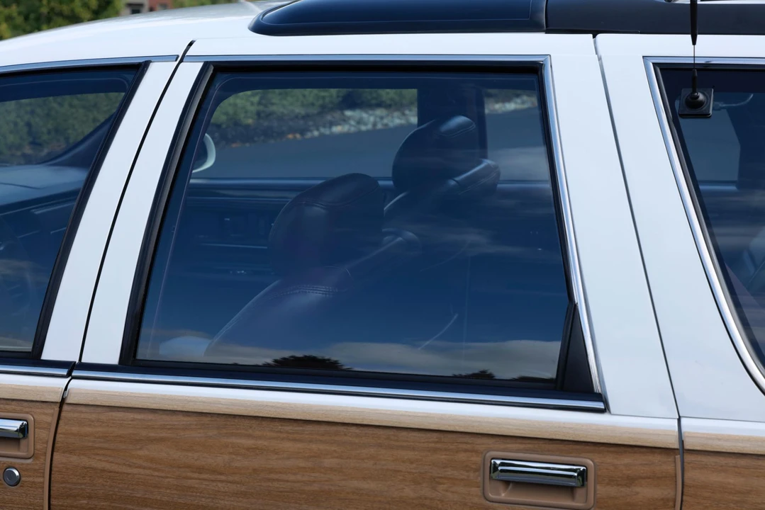 1996 Buick Roadmaster - Image 21 of 31