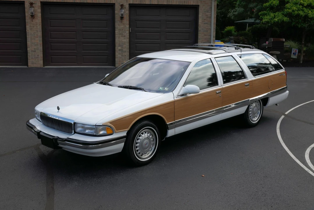 1996 Buick Roadmaster - Image 7 of 31