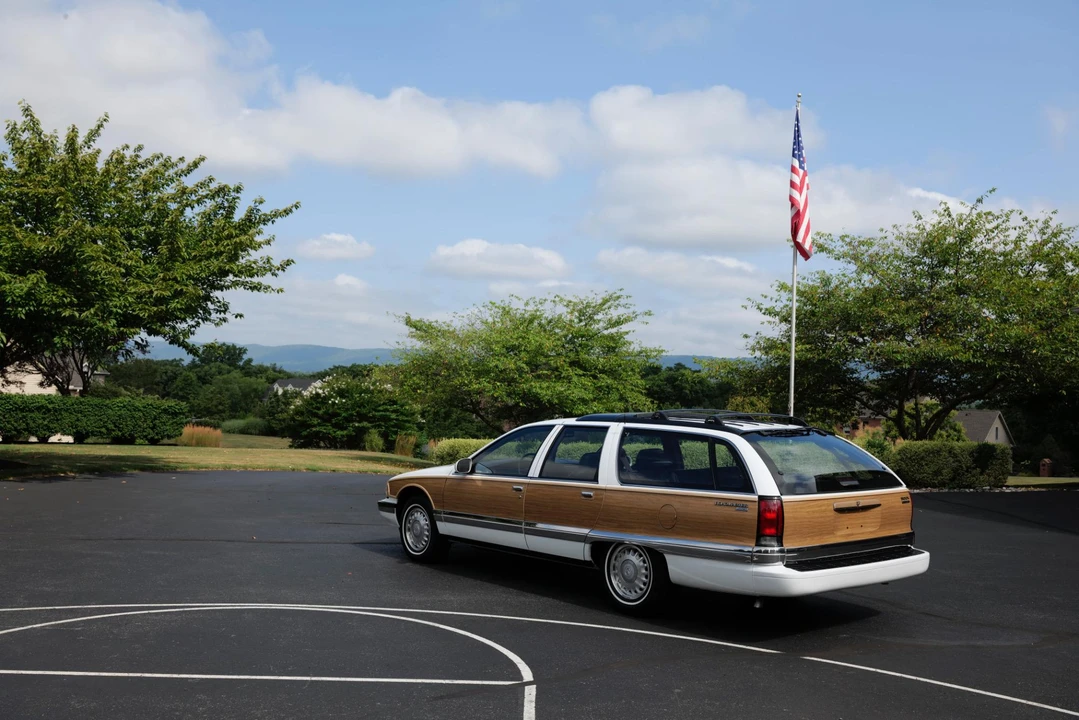 1996 Buick Roadmaster - Image 11 of 31