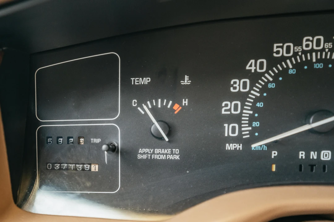 1996 Buick Roadmaster - Image 29 of 31