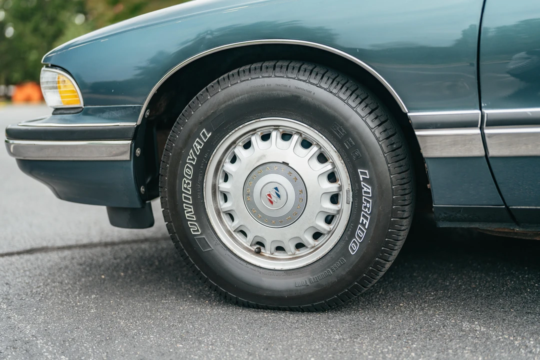 1996 Buick Roadmaster - Image 22 of 31