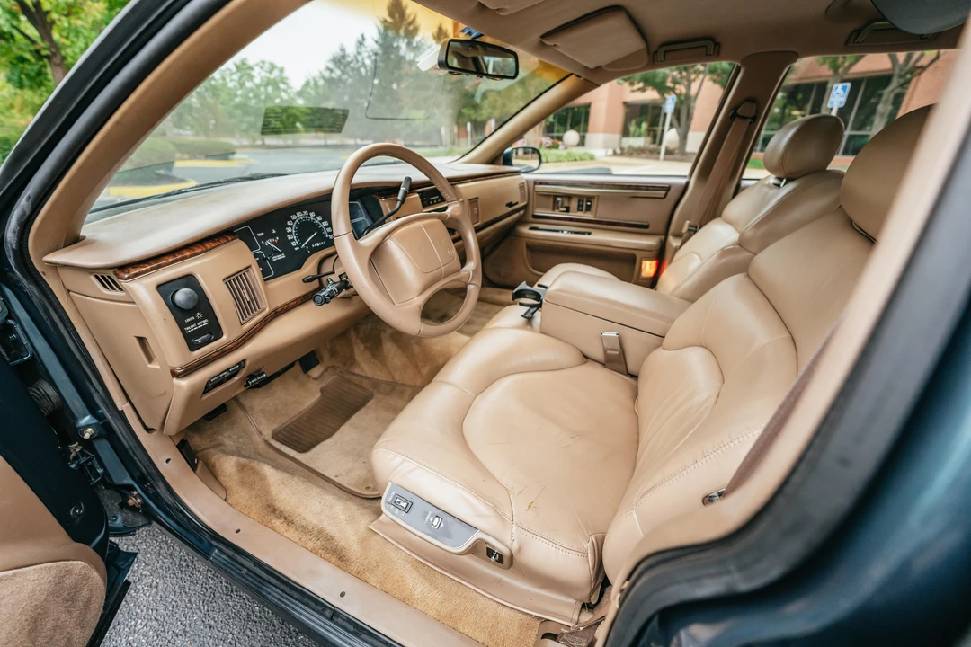 1996 Buick Roadmaster - Image 30 of 31