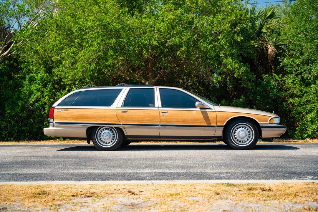 1996 Buick Roadmaster - Image 14 of 31