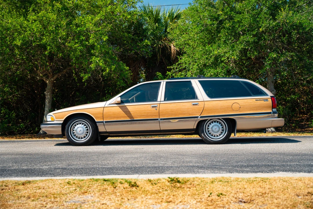1996 Buick Roadmaster - Image 5 of 31