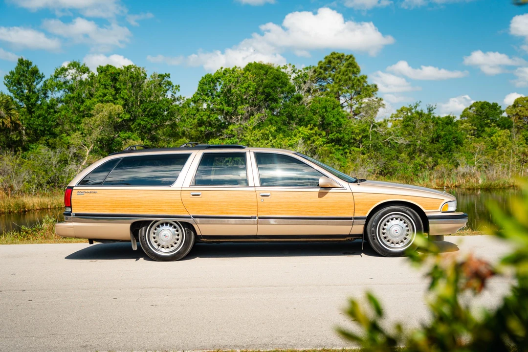 1996 Buick Roadmaster - Image 15 of 31
