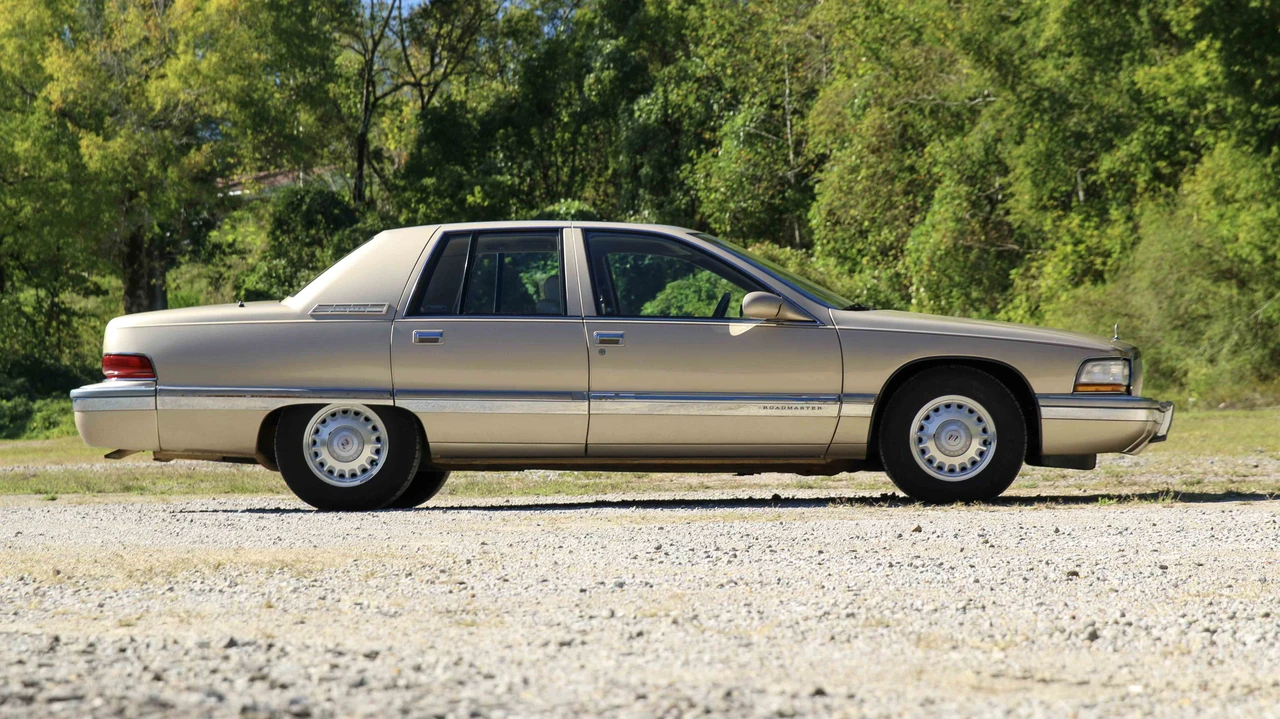 1996 Buick Roadmaster - Image 8 of 31