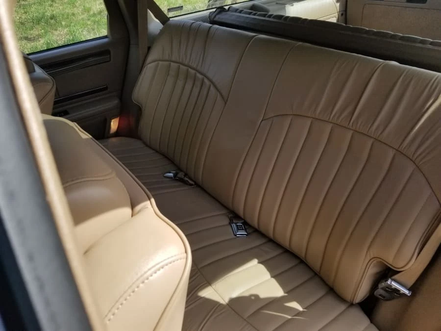 1996 Buick Roadmaster - Image 5 of 12