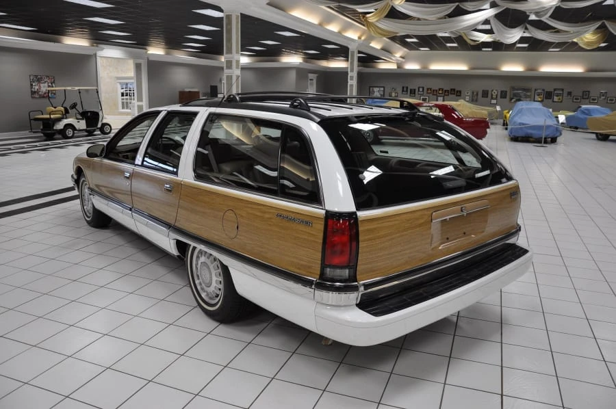 1996 Buick Roadmaster - Image 3 of 8