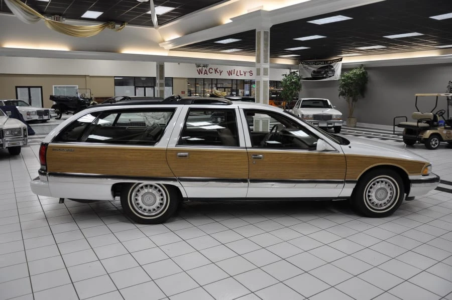 1996 Buick Roadmaster - Image 8 of 8