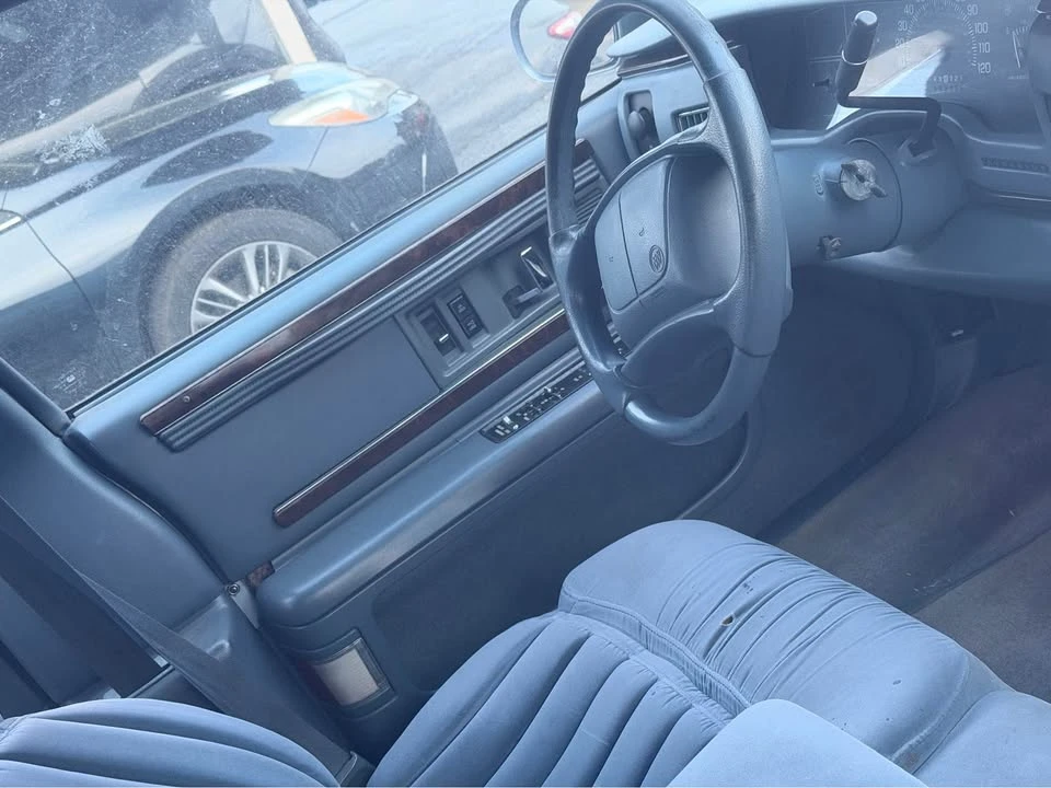 1996 Buick Roadmaster - Image 10 of 10