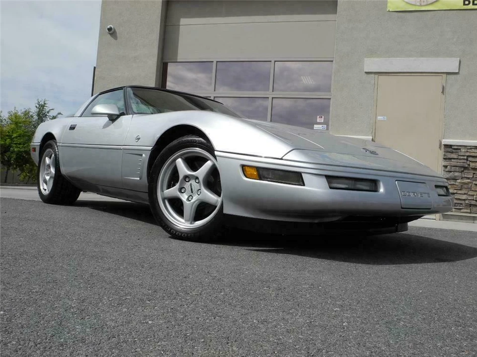 1996 Chevrolet Corvette C4 - Image 2 of 5