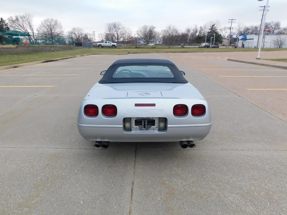 1996 Chevrolet Corvette C4 - Image 9 of 21