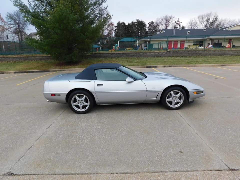1996 Chevrolet Corvette C4 - Image 6 of 21
