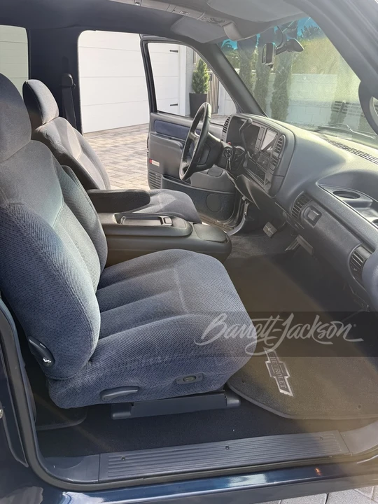 1996 Chevrolet Tahoe 1st Gen - Image 4 of 20