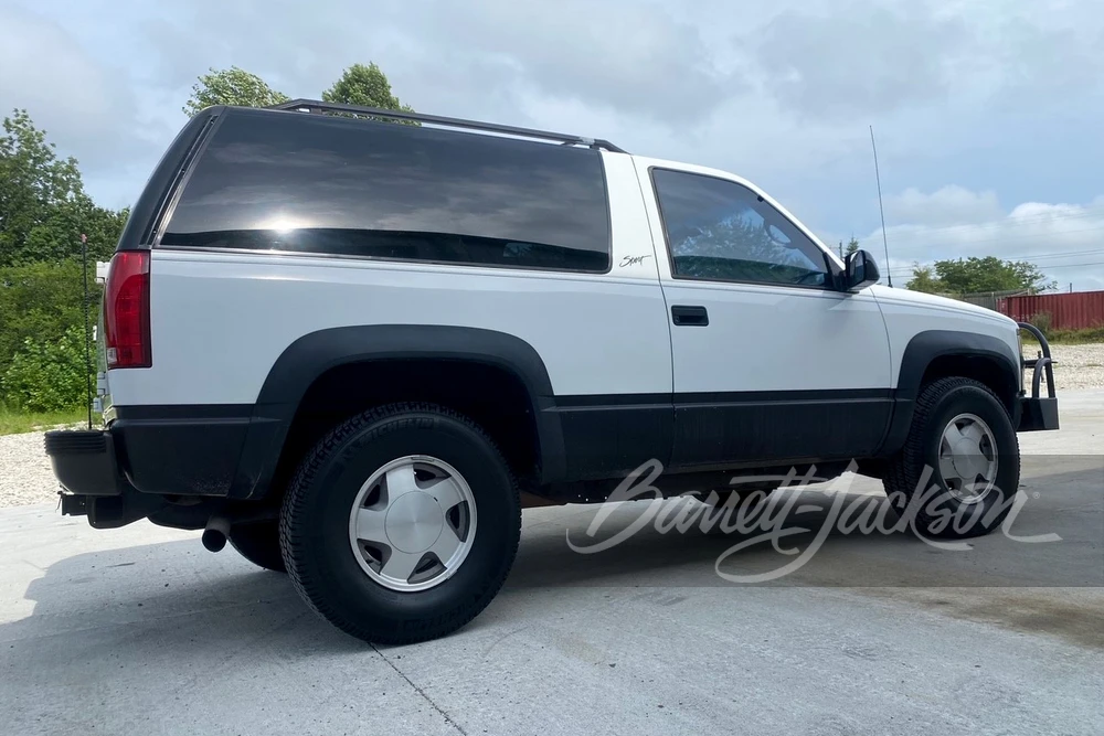 1996 Chevrolet Tahoe 1st Gen - Image 6 of 15
