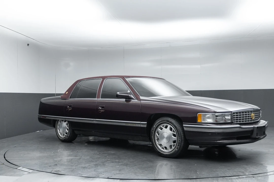 1996 Cadillac DeVille 8th Gen - Image 7 of 12